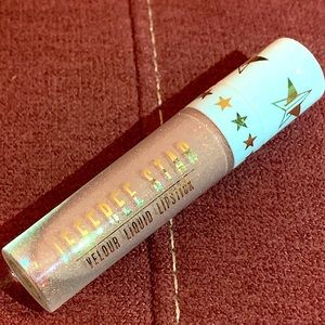 Can’t Relate - Velour Liquid Lipstick